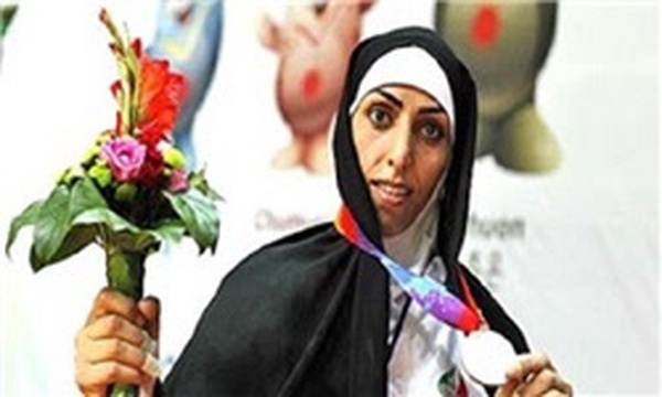 سمیه حیدری