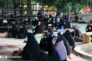 مراسم احیاء شب نوزدهم ماه رمضان در اردکان