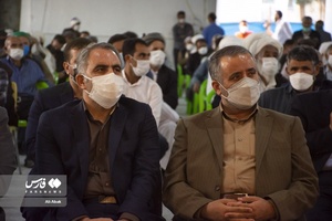 حضور سیدمحمدرضا هاشمی، استاندار سمنان و ابراهیم رستمی‌فر، مدیرکل دفتر اتباع و مهاجرین سمنان در مراسم