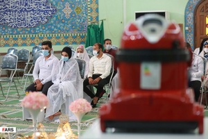 مراسم اهداء 23 سری جهیزیه برای زوج های جوان آبادانی