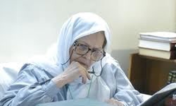طاهره صفارزاده