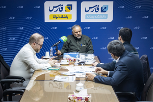 قنبر راسخ؛مبارز انقلابی ارتش شاهنشاهی با حضور در دانشکده رسانه خبرگزاری فارس با خبرنگاران گفت‌وگو کرد