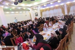 برگزاری جشن  «شکوفه در سایه سار مهر» در مهریز