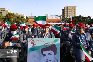 نواخته شدن زنگ آغاز سال تحصیلی جدید در دبیرستان البرز