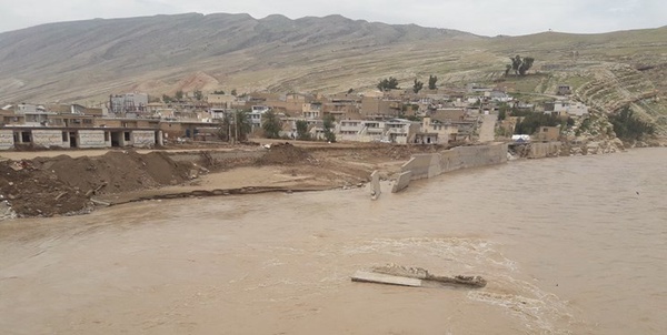 سیل