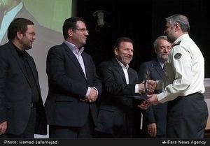 تقدیر از فعالان عرصه ارتباطات در مراسم روز جهانی پست
