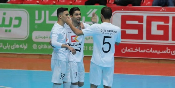 گیتی پسند